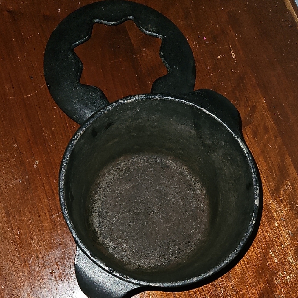 Dansk Cast Iron Fondue Set - Picture 8 of 13